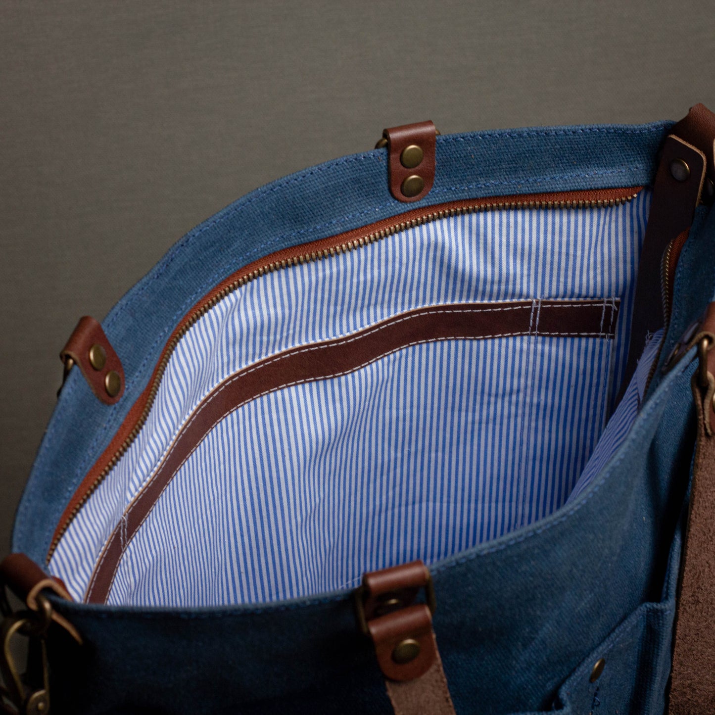 Canvas Crossbody Tote Bag with Leather Handles / Midnight Blue