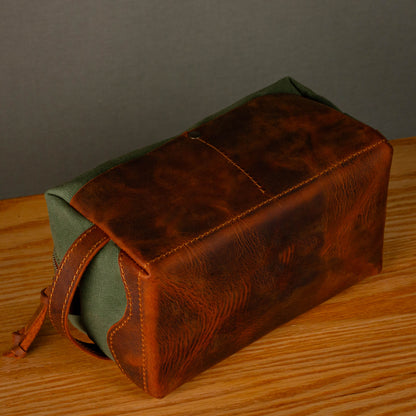 Dopp Kit / Medium-Large / Forest Green