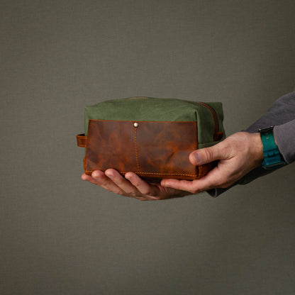 Dopp Kit / Medium-Large / Forest Green