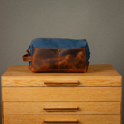 Dopp Kit / Medium-Large / Midnight Blue