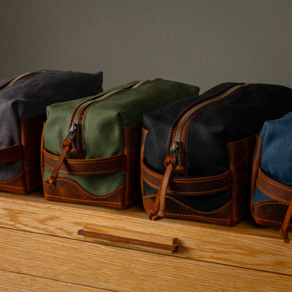 Dopp Kit / Medium-Large / Forest Green